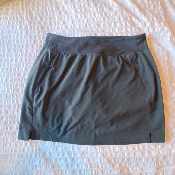Athleta Women’s Soho Skort size 10 - Picture 6 of 6